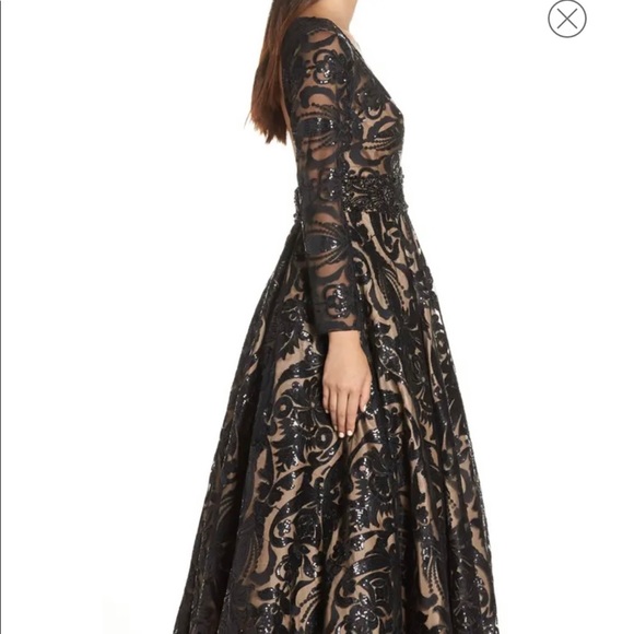 Mac Duggal Long Sleeve Paisley Mesh 